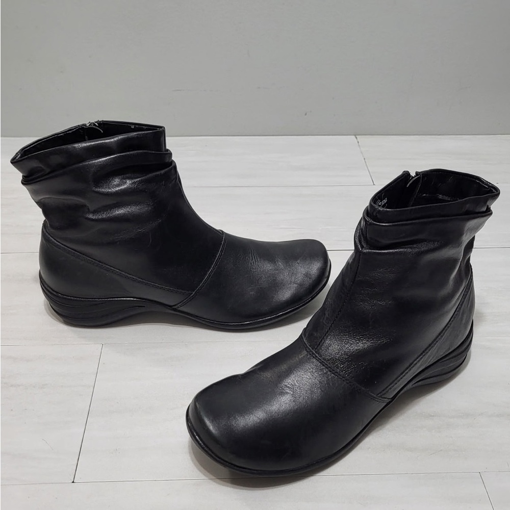Hush Puppies Black Ankle Boots Wide Width